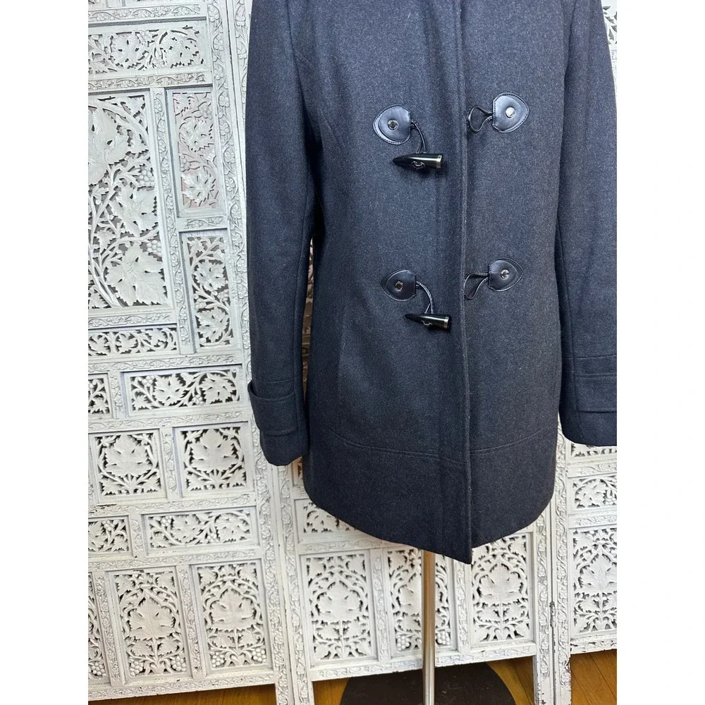 Calvin Klein Jeans size tag